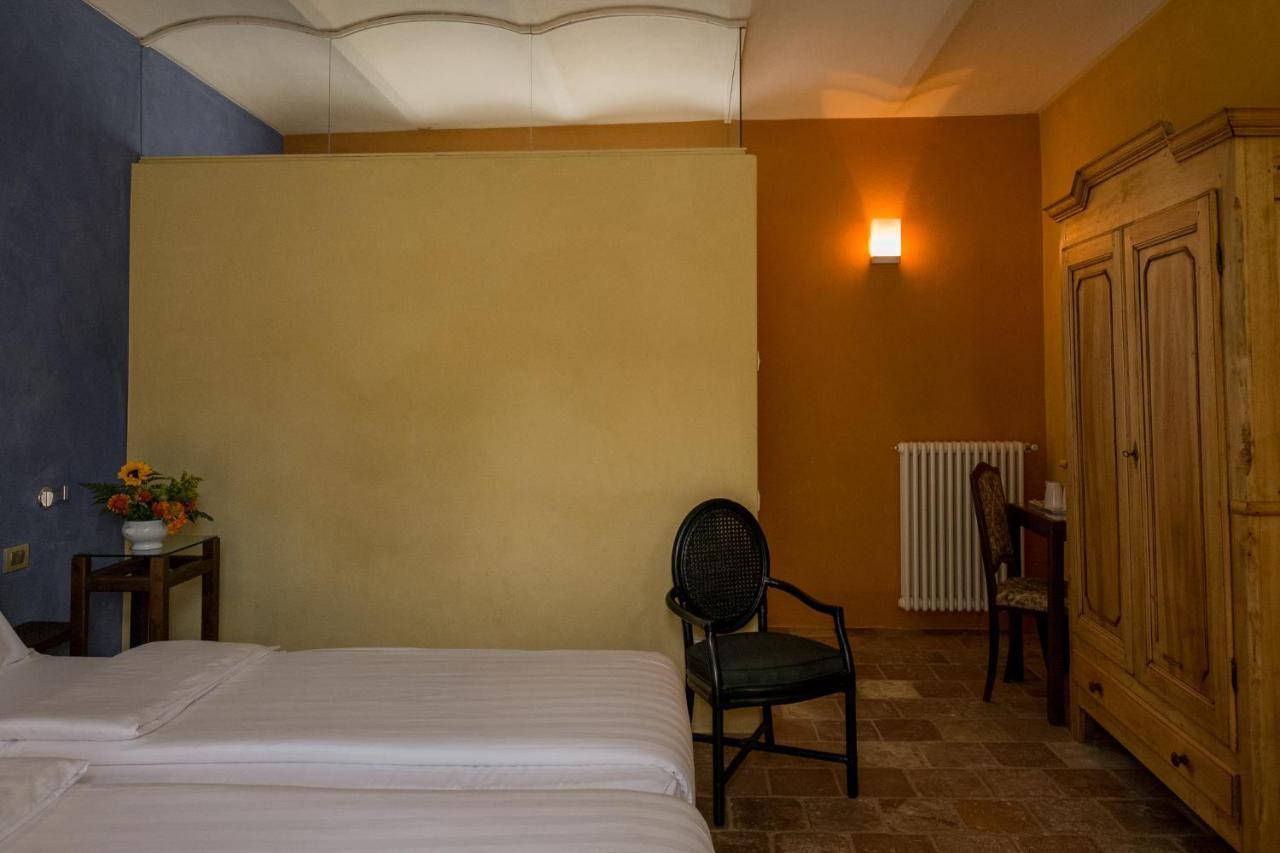 Verduno Albergo Real Castello מראה חיצוני תמונה